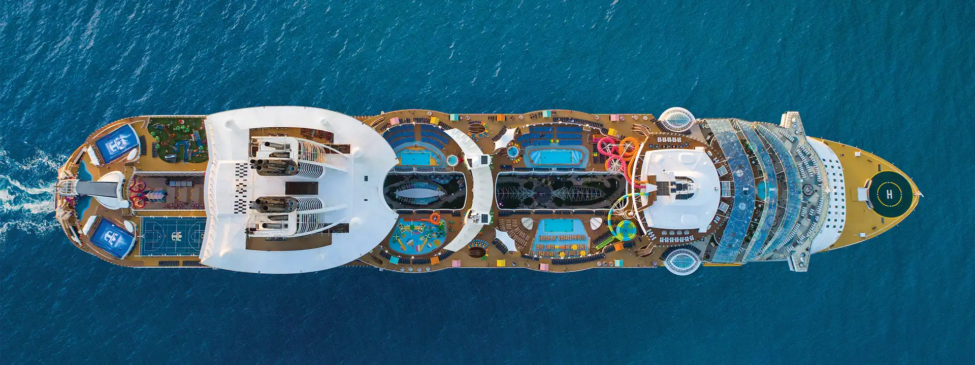 OCEAN CRUISES oasis-of-the-seas-over-head-aerial-sailing