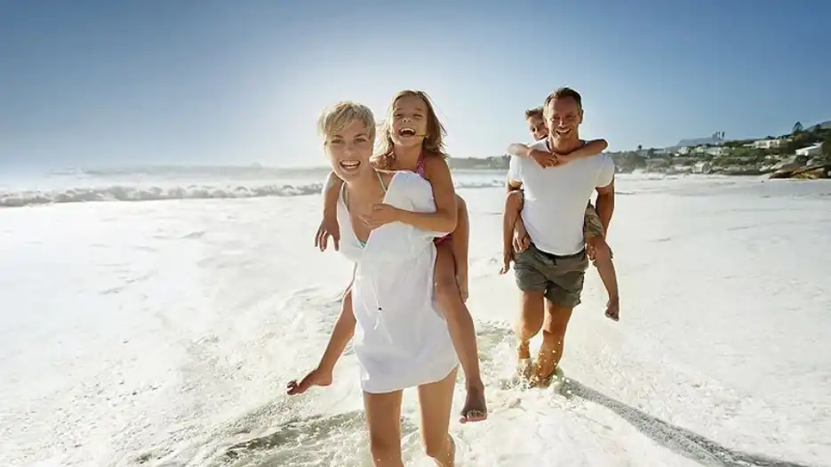 BEST CRUISES FOR FAMILIES Family Friendly Cruise Lines Best cruises for families family friendly cruise lines