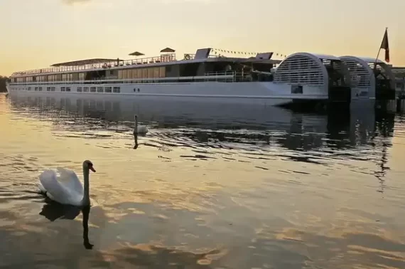 MS ELBE PRINCESSE cruise ship Croisi