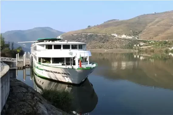 MS FERNHAO DE MAGALHAES cruise ship Croisi