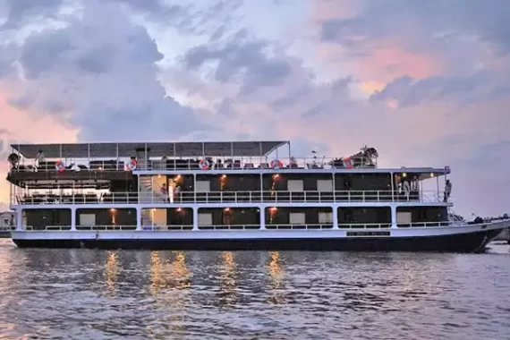 RV TOUM TIOU II cruise ship Croisi
