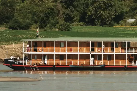RV ZAWGYI PANDAW ship