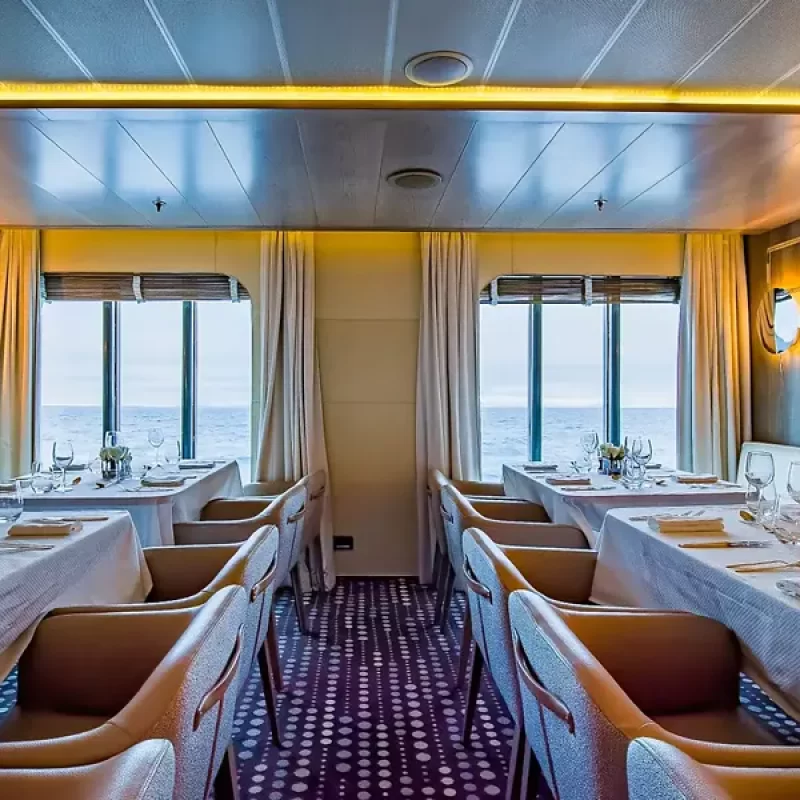LE-BOREAL-ponant-ship-dining