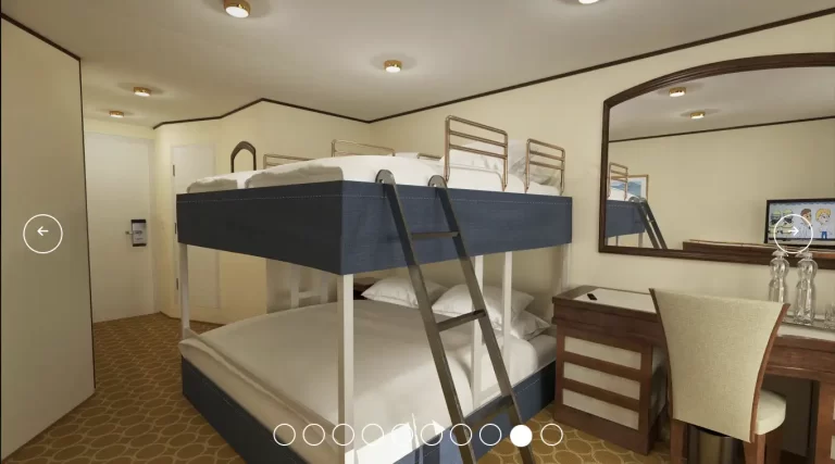 PACIFIC EXPLORER Balcony twin Double bunk