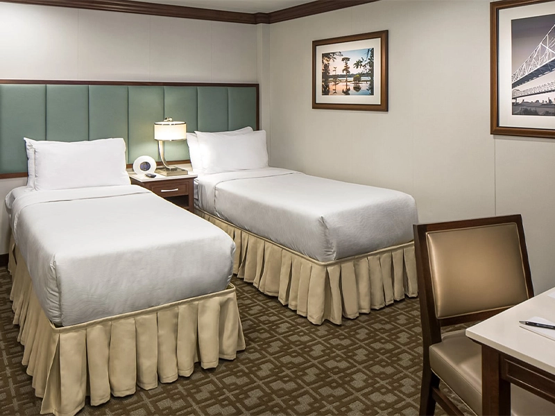 AMERICAN DUCHESS interior stateroom beds AMERICAN DUCHESS interior stateroom beds