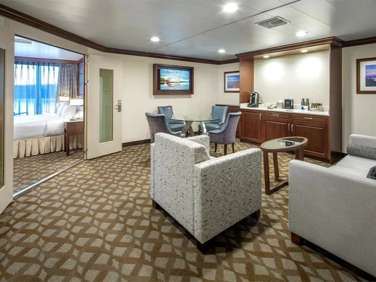 American Duchess En Suite 800 x 600