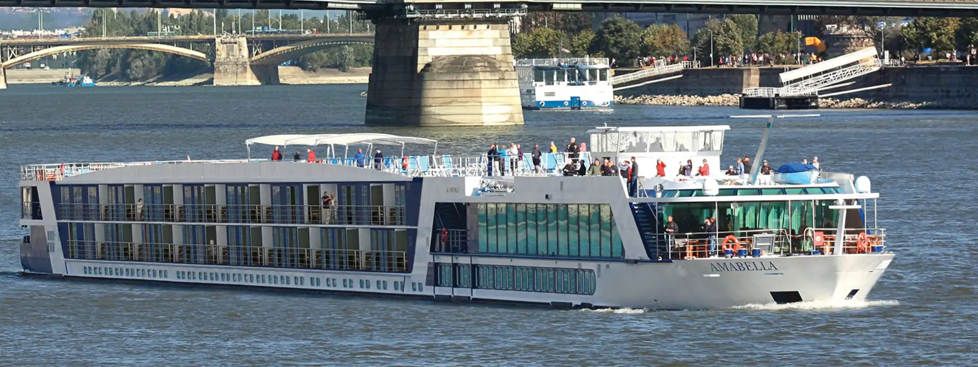 AMABELLA-ship-slider 1920 x 720