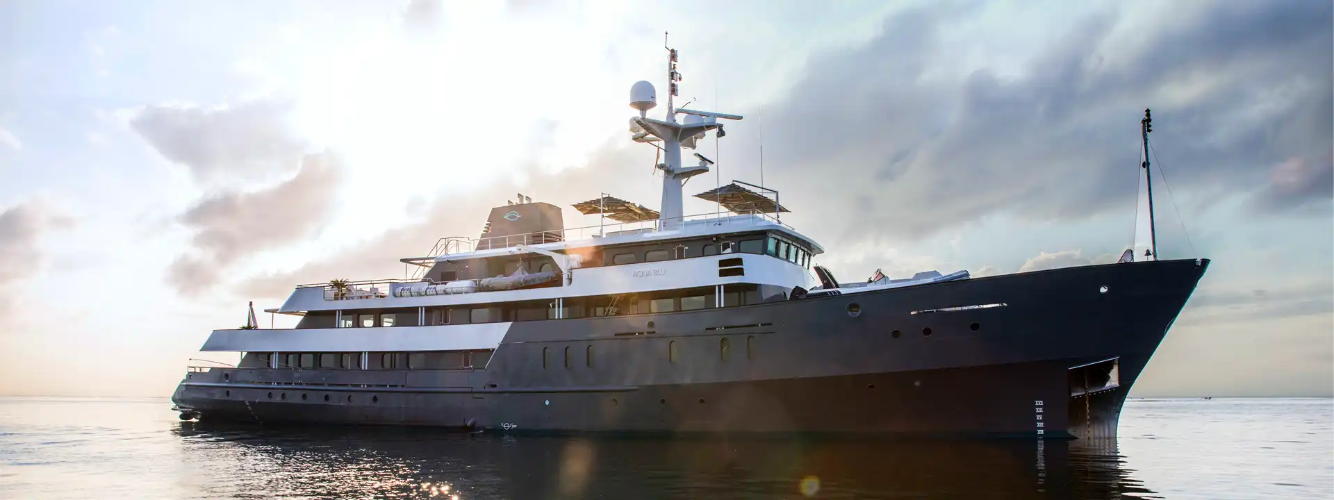 AQUA BLUE cruises ship side profile
