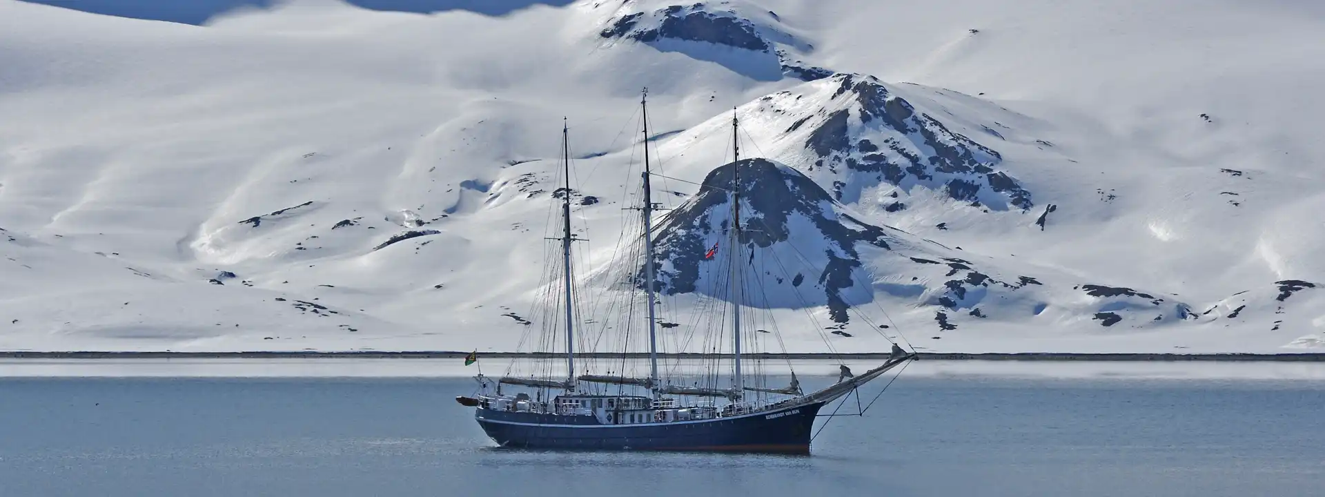 REMBRANDT-VAN-RIJN-cabins-slider-image