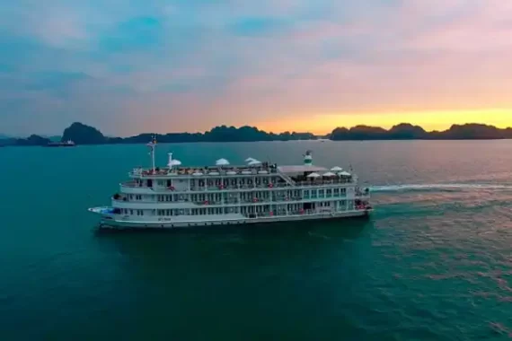 THE AUCO Halong Bay cruises