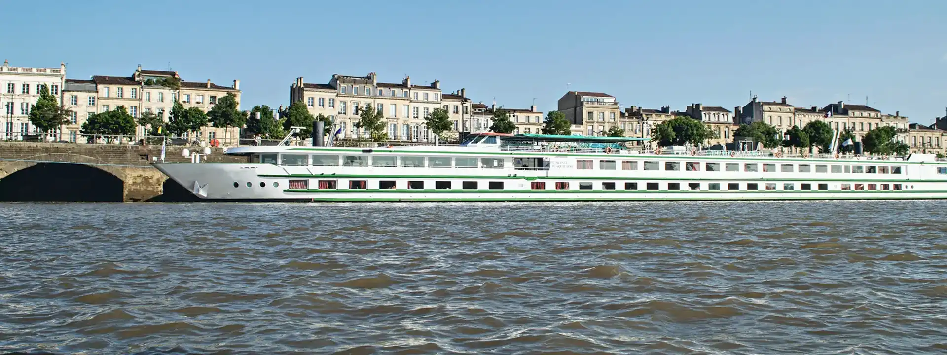 RHONE-PRINCESS-croisi-europe-cruises-slider-image