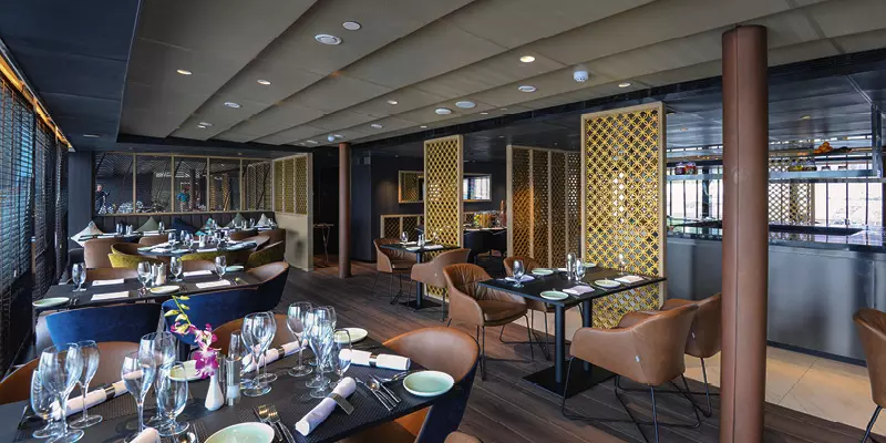 ew-harmony-15 Emerald Harmony dining