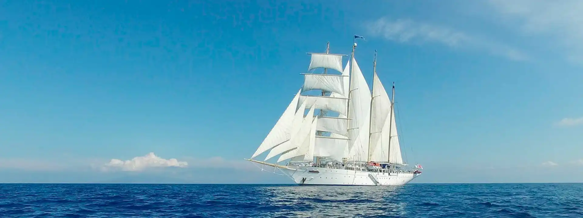 STAR-CLIPPER-ship-slider