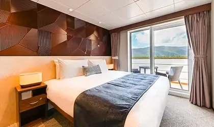 CORAL GEOGRAPHER-Explorer-Deck-Balcony-Stateroom