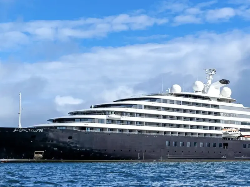 SCENIC ECLIPSE in Barbados slider