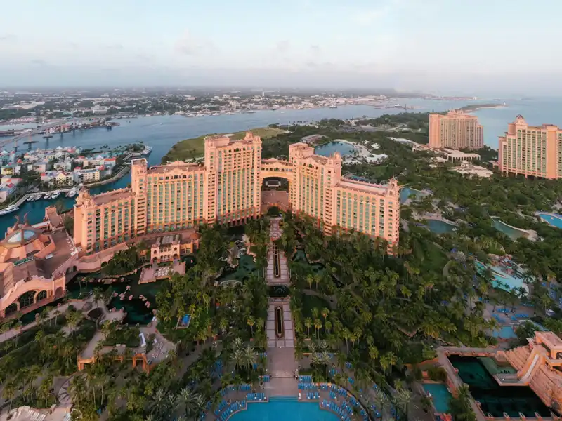 Bahamas-Caribbean-Cruises-port