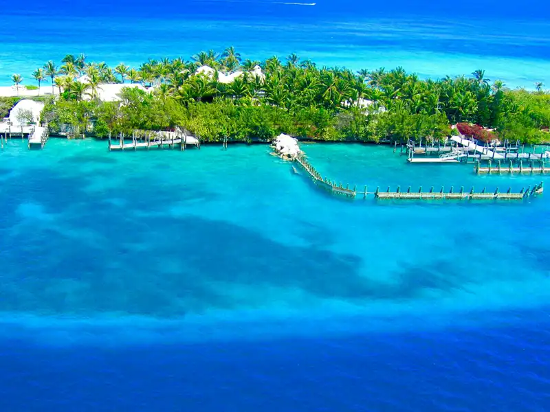 Bahamas-Caribbean-beach