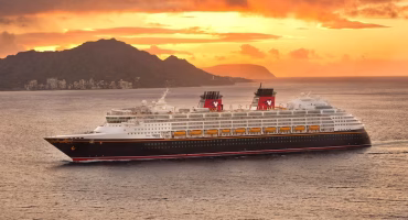 Disney-Wonder-Cruise-ship-sunset-thumbnail