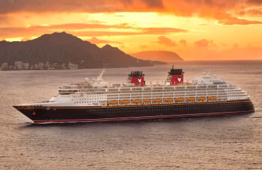 Disney-Wonder-Cruise-ship-sunset-thumbnail